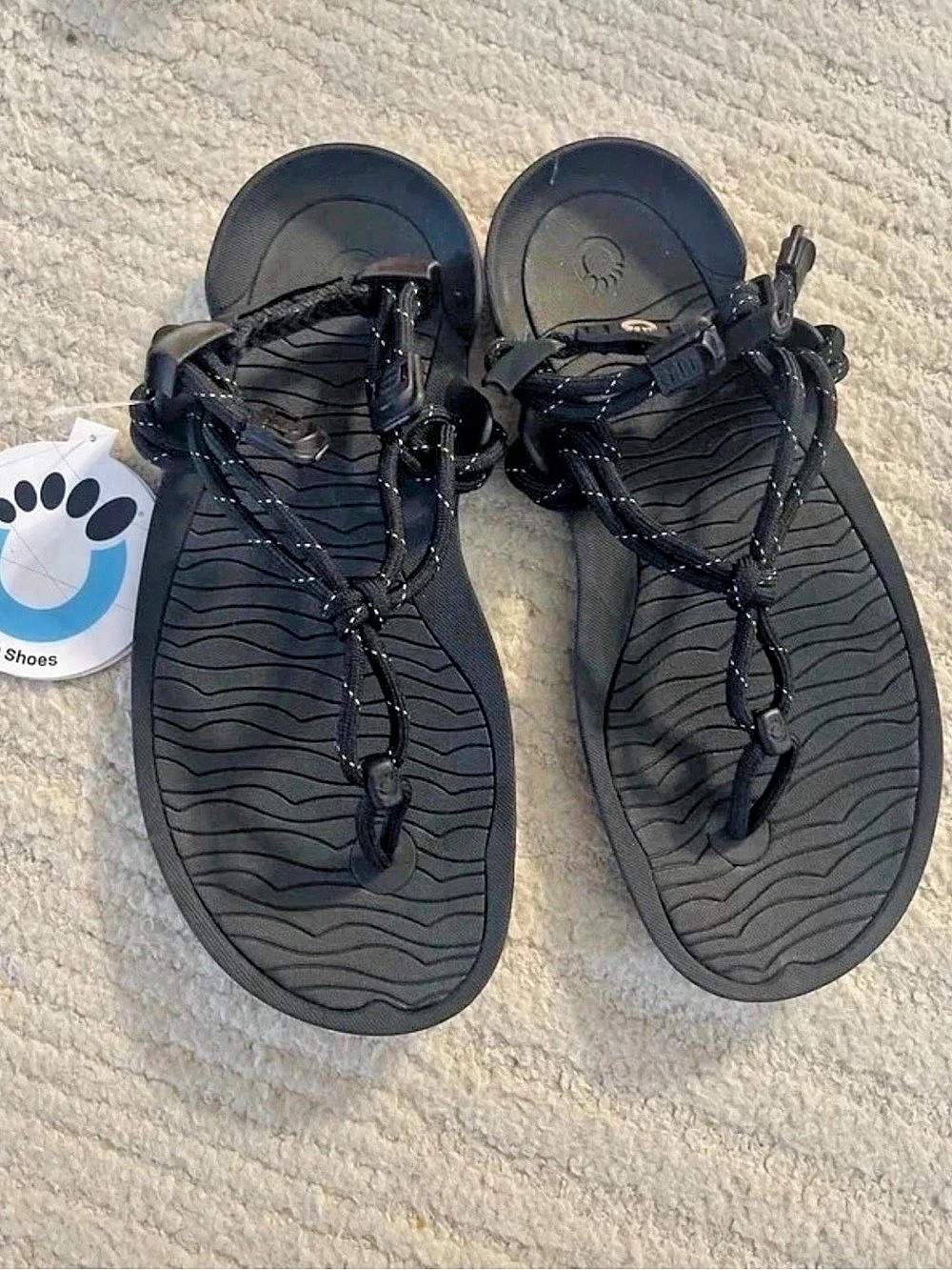 Xero Shoes Aqua Cloud Black Strappy Sandals US 5